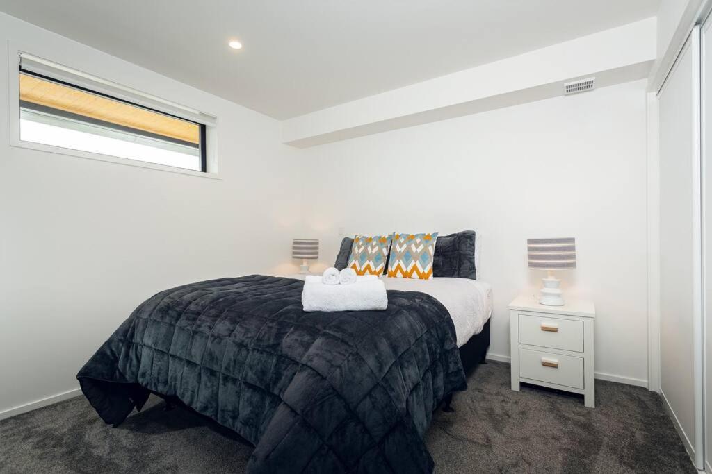 Stellar Central City Apartment - Hagley Park Christchurch Esterno foto