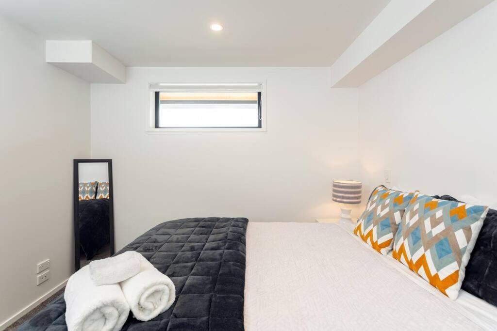 Stellar Central City Apartment - Hagley Park Christchurch Esterno foto