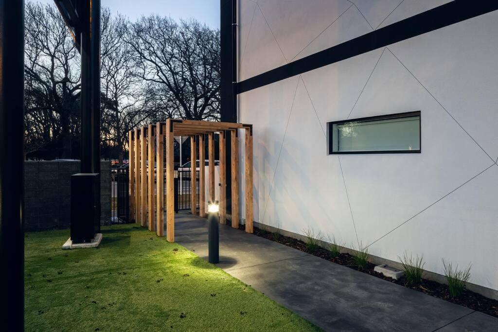 Stellar Central City Apartment - Hagley Park Christchurch Esterno foto